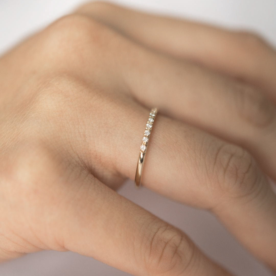 AGL086
